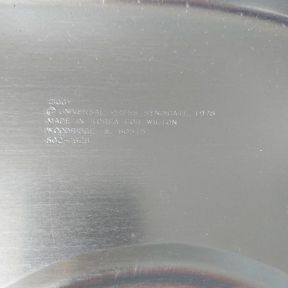 Wilton Ziggy Vintage Cake Mould Party Pan - Picture 4 of 6